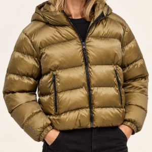 Chaqueta acolchada Superdry con capucha color caqui